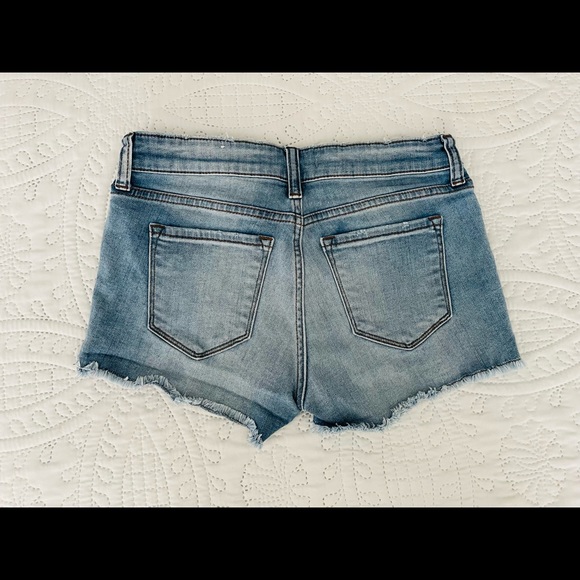 Size 25 STS Blue cut off jeans shorts - Picture 2 of 2